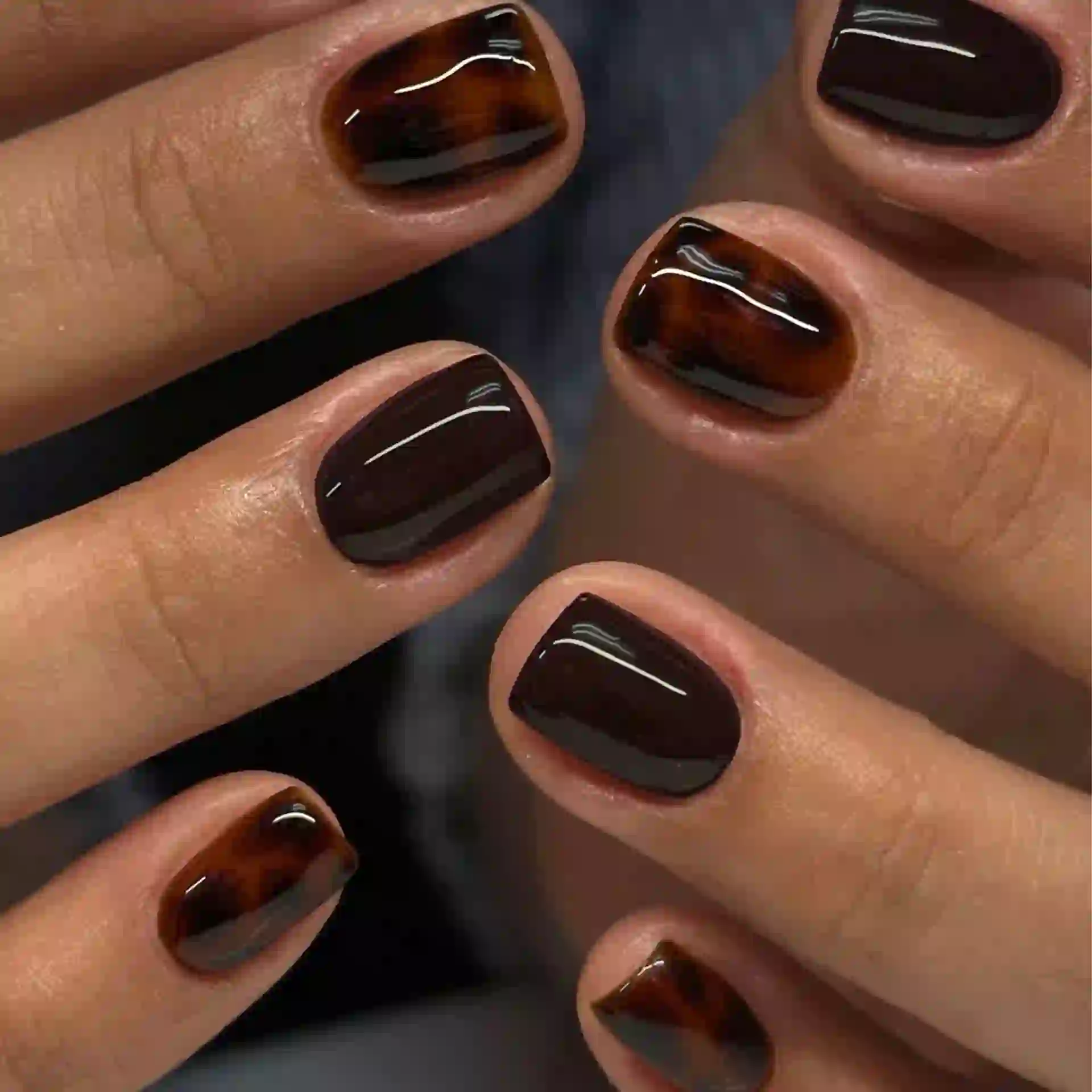Mioervt Tortoiseshell Press On Nails, Short Square Fake Nails